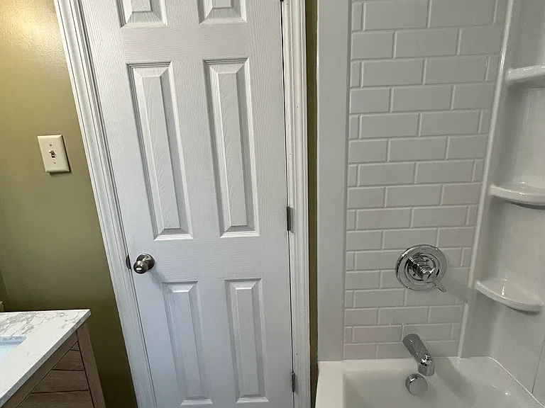 624 Springfield St — Photo 22