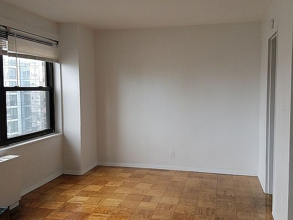 3rd image of 160 W End Ave APT 28R