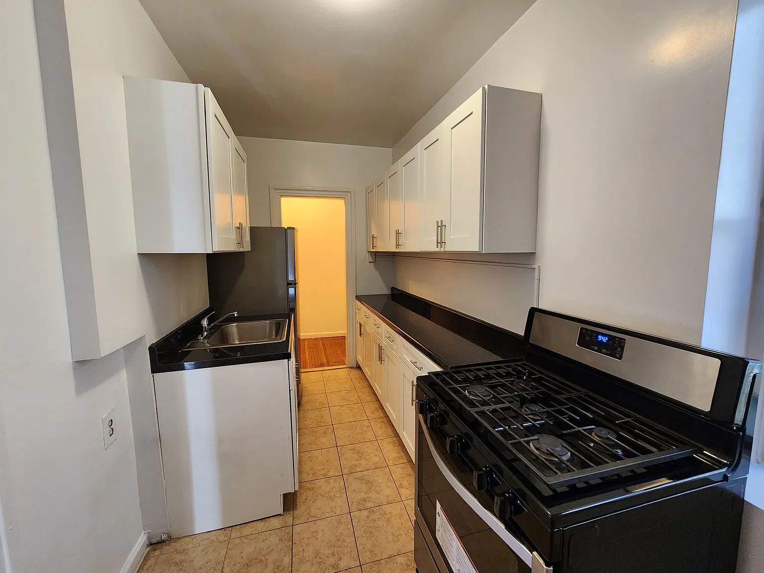 77-20 Austin Street — Photo 4