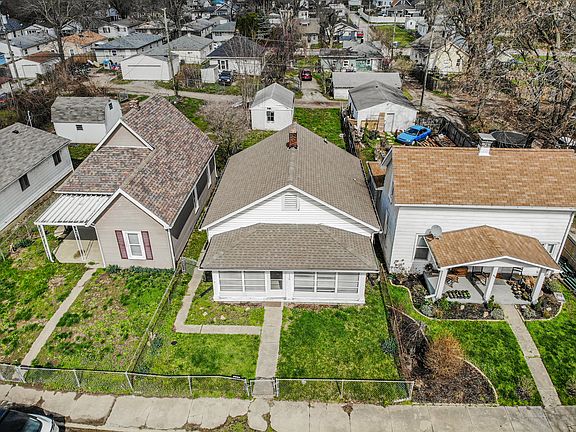 4th image of 1550 E Gimber St