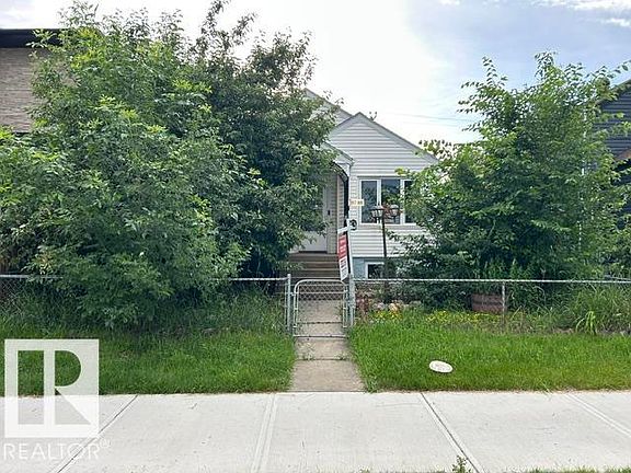 4th image of 10917 96th St NW