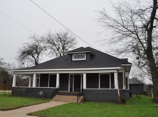 1012 E Marvin Ave, Waxahachie, TX 75165