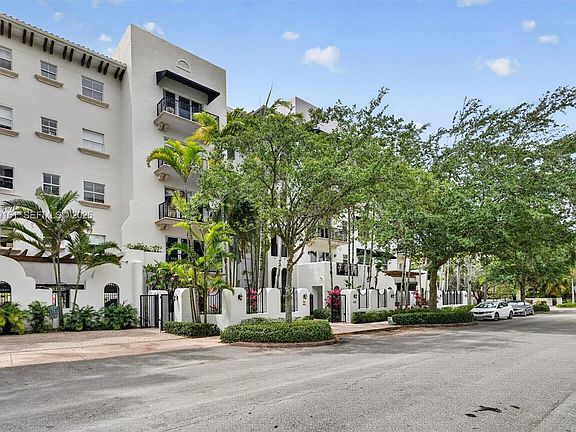 4th image of 650 Valencia Ave Unit 302