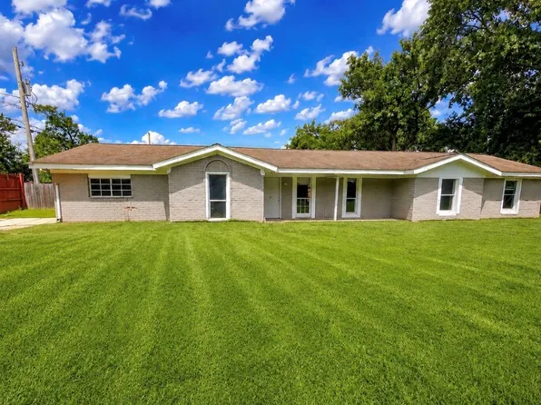 8127 Richland Dr, Houston, TX 77028