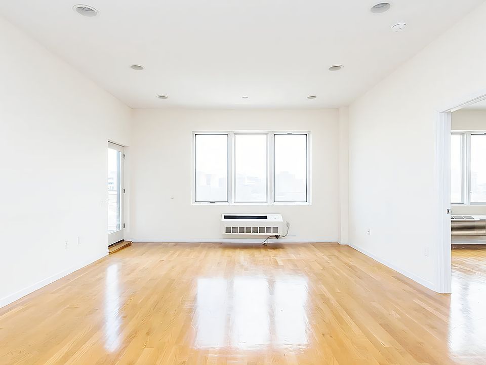 1st image of 37-34 29th St #3B