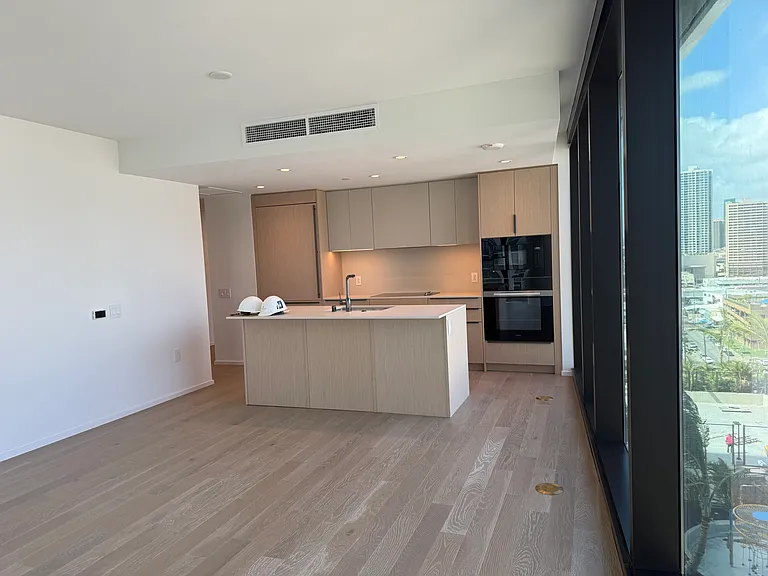 333 Ward Ave #1310 — Photo 3