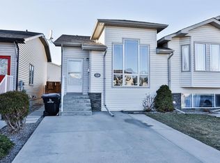 326 E Lynx Cres N, Lethbridge, AB T1H6X7