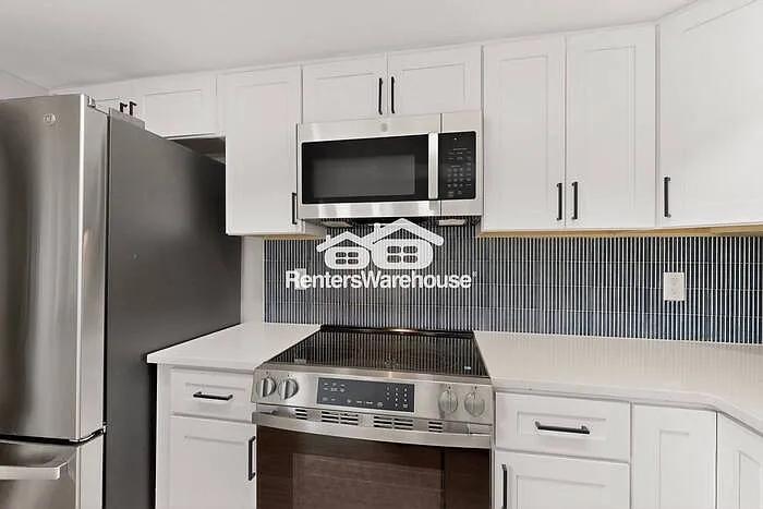 1002 Westminster Ln — Photo 17