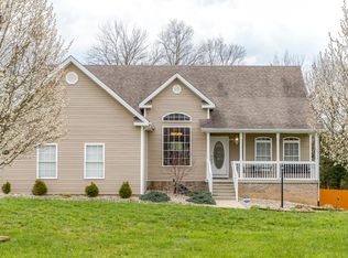 332 Ridgeview Dr, Berea, KY 40403