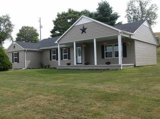 707 Skyline Hwy, Galax, VA 24333