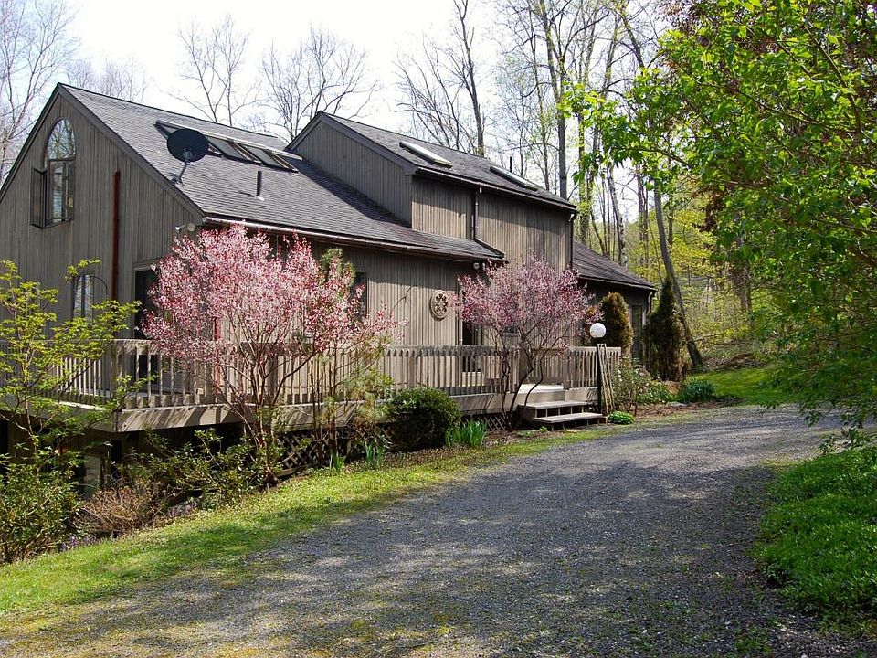 2nd image of 11 Smith Rd