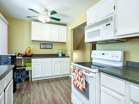 5th image of 5578 Bluegrass Way