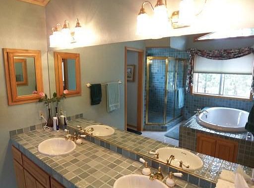 5th image of 42234 Evergreen Dr