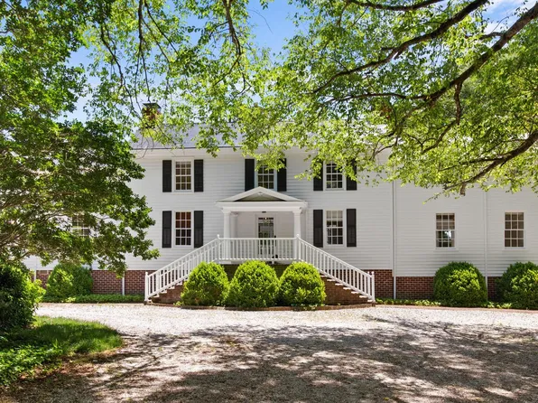 5523 White Hall Rd, Gloucester, VA 23061