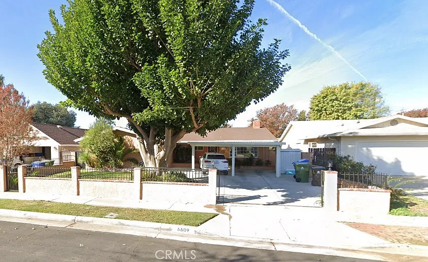 4 bed, 2053 sqft, $5,500 — Photo 1