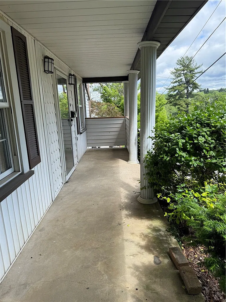 2 bed, $750 — Photo 3