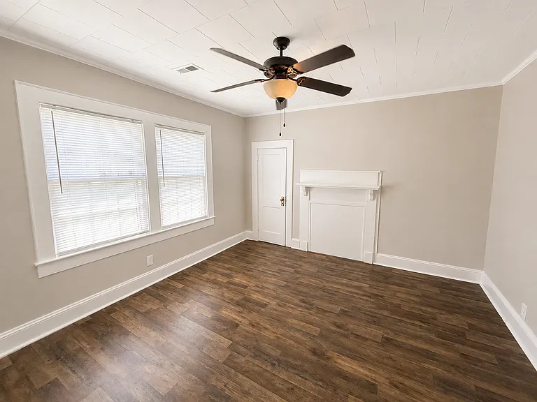 406 Somers Ave — Photo 11