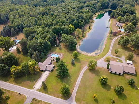4th image of 21645 Swan Creek Rd