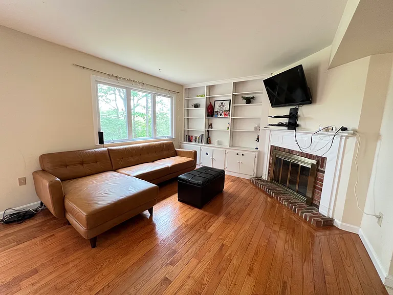 92 Fifer Ln — Photo 7