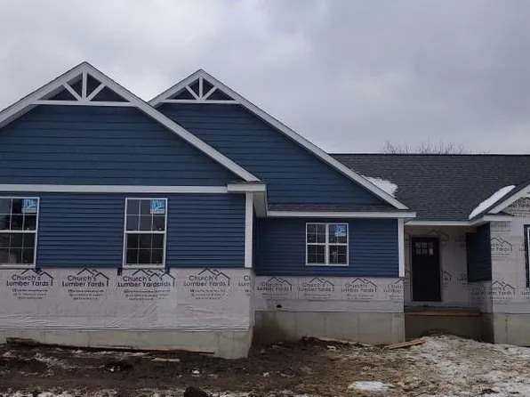 7080 Dryden Rd, Almont, MI 48003