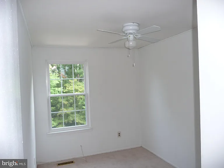 7665 Sheffield Village Ln — Photo 18