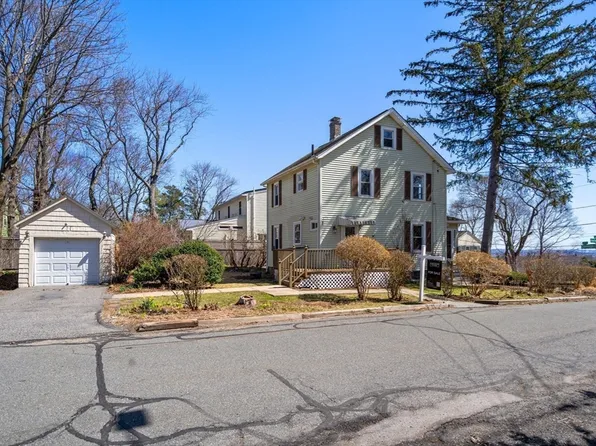 89 Coolidge Rd, Arlington, MA 02476