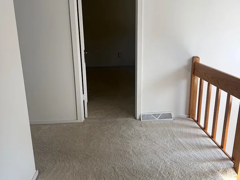 14 Oak Knoll Dr — Photo 18