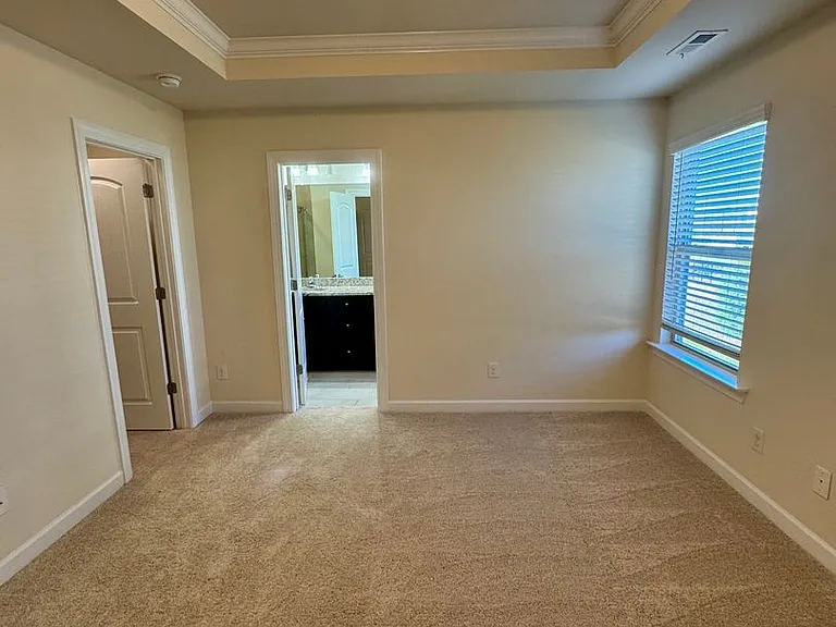 5840 Clan Maclaine Dr — Photo 5