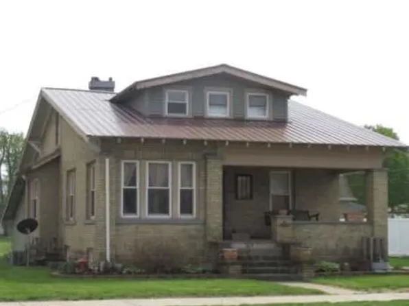 318 School St, Tuscarawas, OH 44682