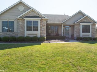 1001 Prairieview Pkwy, Hampshire, IL 60140