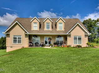 1319 Cloyds Creek Rd, Greenback, TN 37742