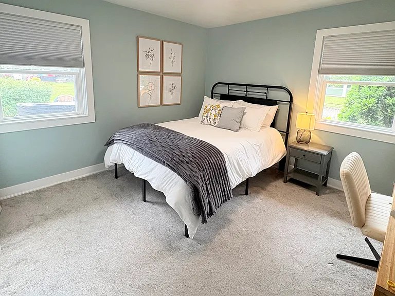 1818 Hillcrest St — Photo 12