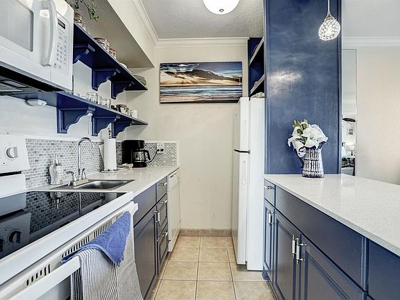 4th image of 6300 Seawall Blvd Unit 8304