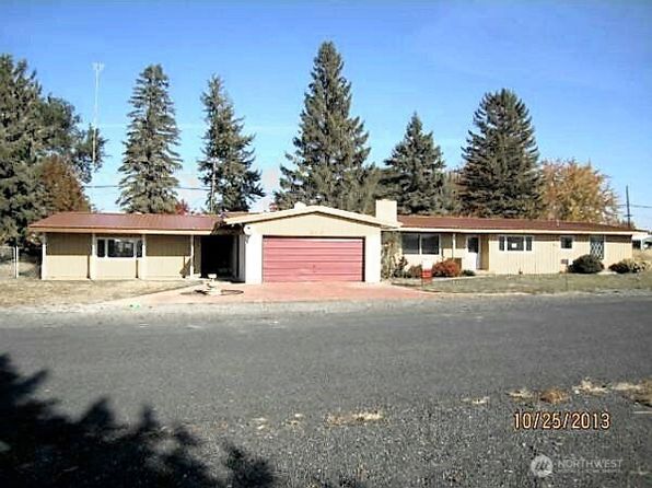 212 E Locust Street, Coulee City, WA 99115