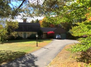 96 N North Rd, Hancock, NH 03449