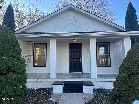 5th image of 1534 Nall St