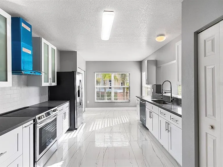 2725 Terra Ceia Bay Blvd #201 — Photo 4