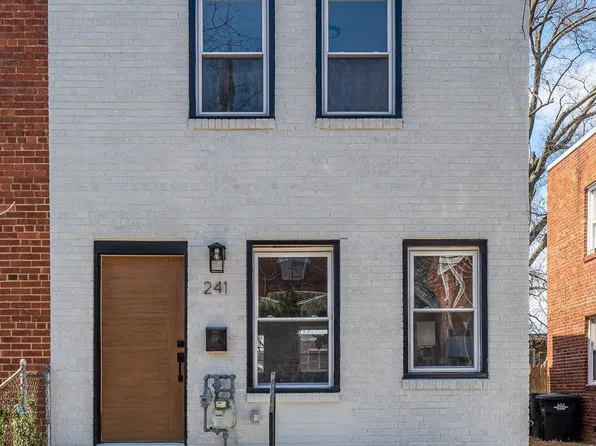 241 54th St SE, Washington, DC 20019