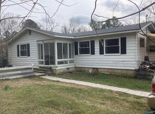 1710 Madison St SW, Hartselle, AL 35640