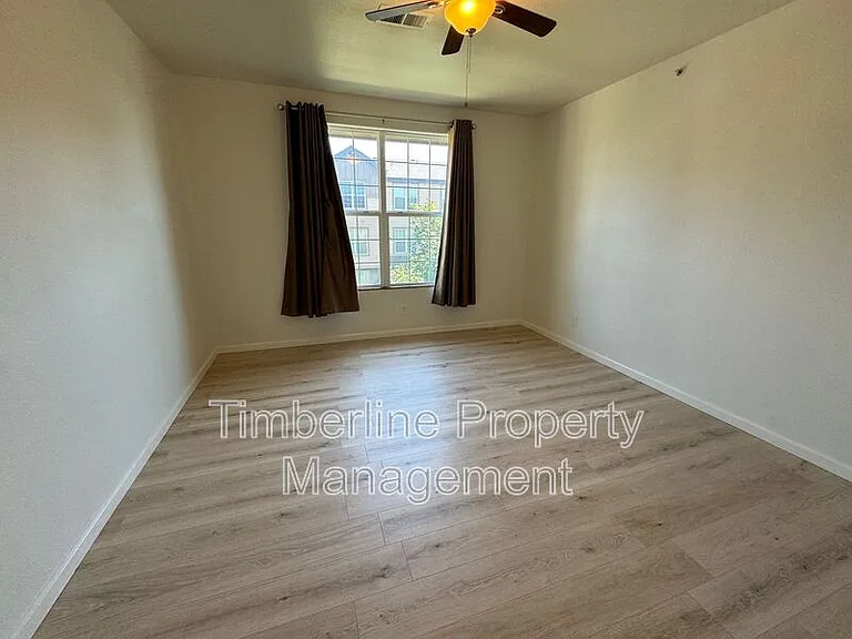 6315 Andersen Mill Hts #304 — Photo 4