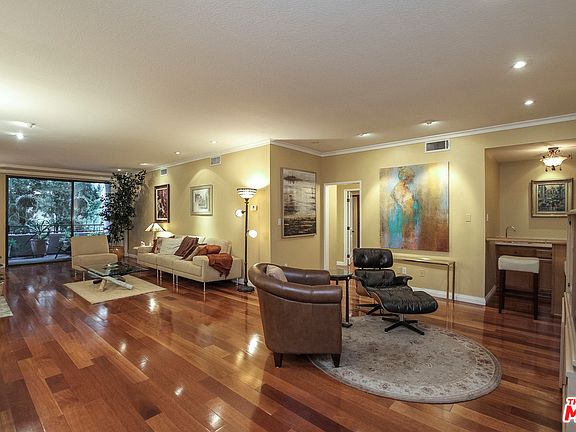 5th image of 4443 Ventura Canyon Ave APT 105