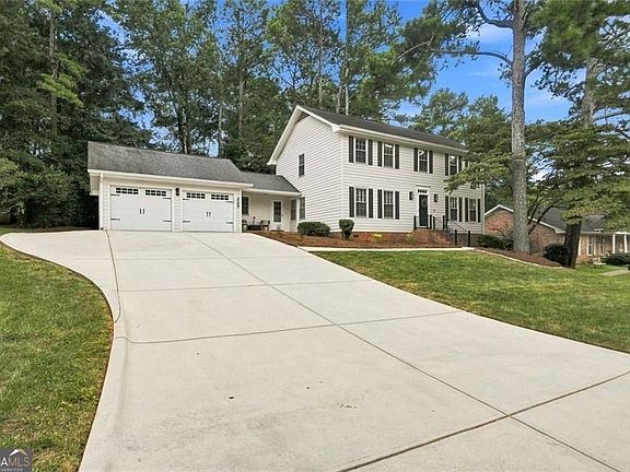 2nd image of 4067 Wembley Forest Way