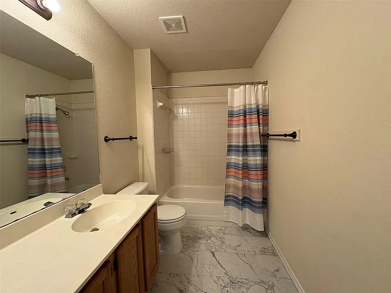 1101 Wood Creek Dr — Photo 30