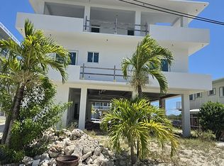 105 5th Ln, Key Largo, FL 33037