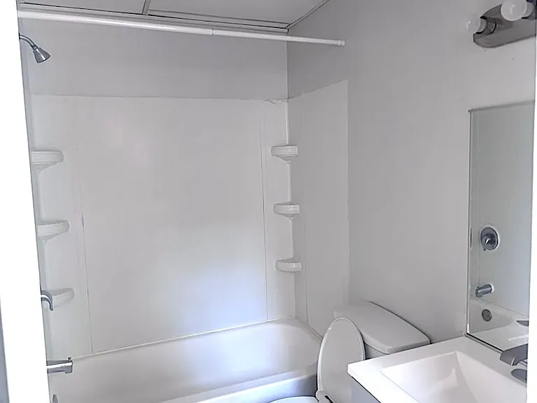 727 Front St #4 — Photo 8