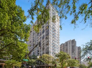 5757 N Sheridan Rd APT 4E, Chicago, IL 60660