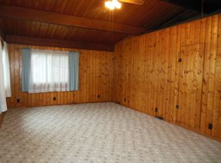 449 Playland Pkwy, Chippewa Lake, OH 44215