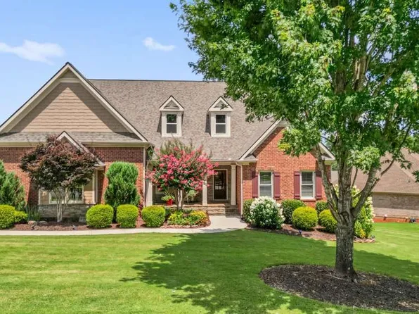 135 Glenmill Way, Woodstock, GA 30188