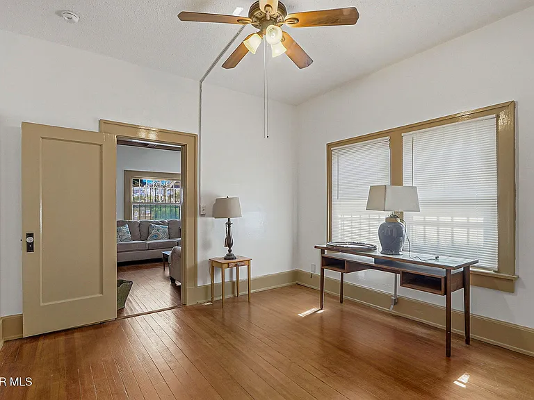 1546 Upson Dr — Photo 11