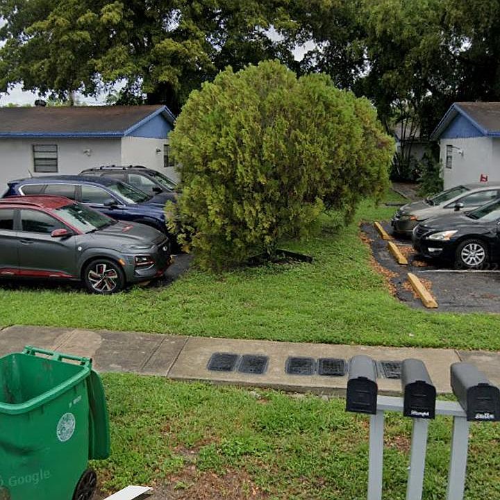 1st image of 6189 SW 48th Ct Floor 6189
